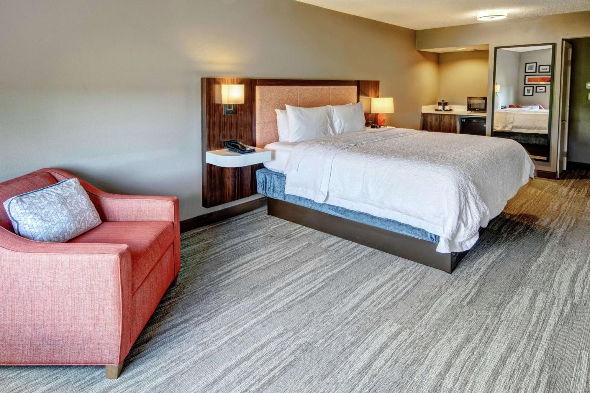 Hotel Hampton Elizabeth