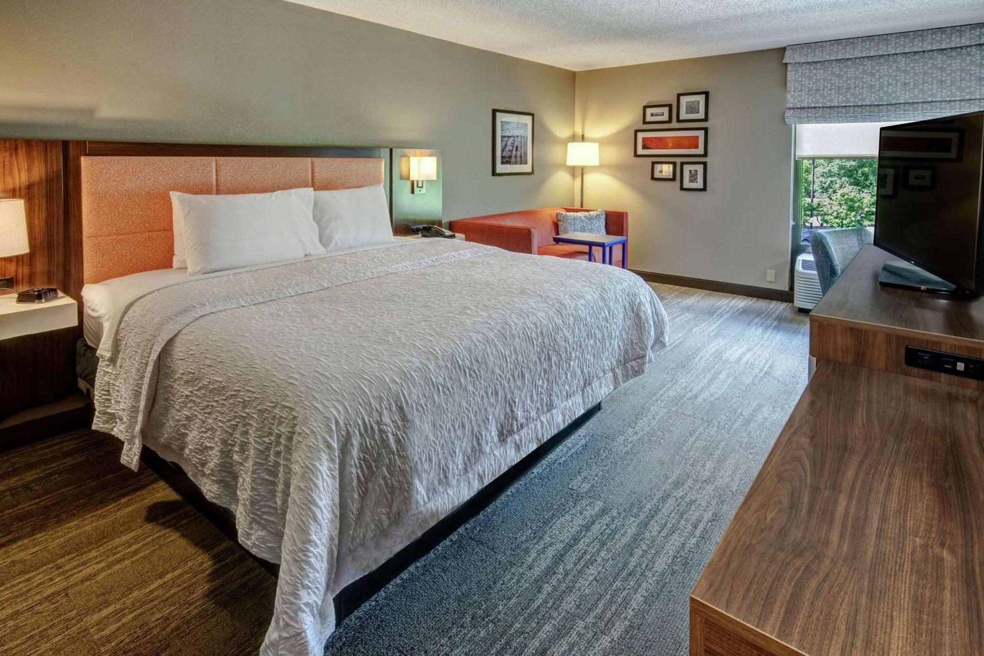 Hotel Hampton Elizabeth