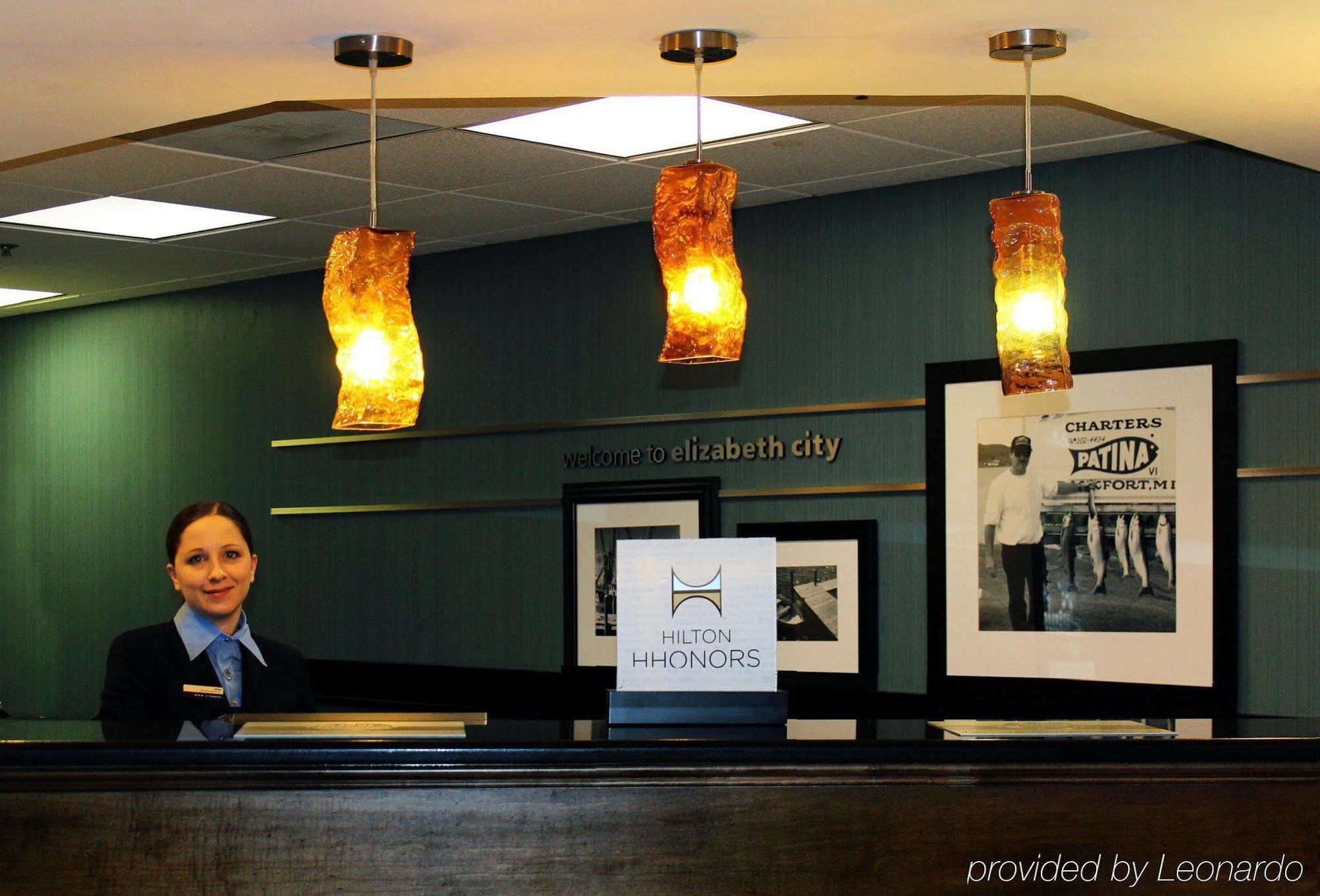 Hotel Hampton Elizabeth 3*