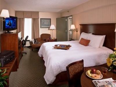 Hampton Elizabeth Hotel